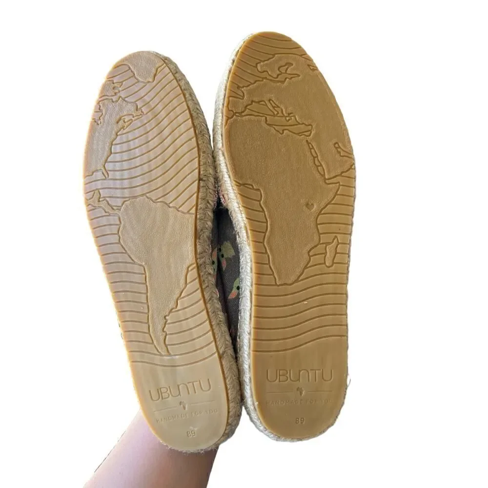 UBUNTU Baby Yoda Espadrilles size 10 NWOT